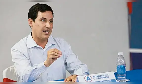 Fiscal acusa a César Combina de traficar influencias en la Comisión de Presupuesto del Congreso