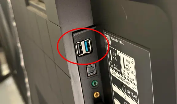 ¿Tienes un smart TV en casa? Los trucos ocultos que puedes usar con el puerto USB trasero