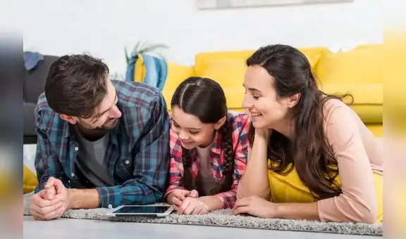 Día de la familia: descubre cómo los audiocuentos fortalecen la unión familiar