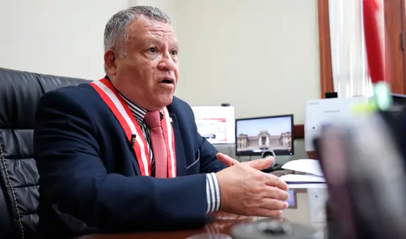 Fiscal Delia Espinoza abre investigación al juez supremo instructor Juan Carlos Checkley  y lo recusa