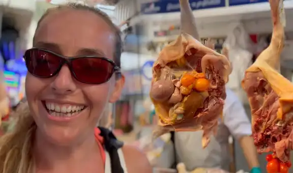 Chilena visita mercados en Lima y se sorprende al ver que venden pollos abiertos: "Nunca lo había visto así"