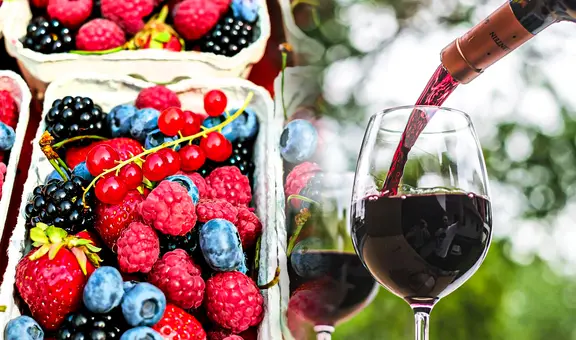 Científicos analizan al vino como posible superalimento: el fruto clave se cultiva en Sudamérica