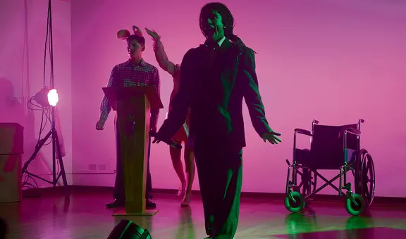 Vayamos a ver teatro