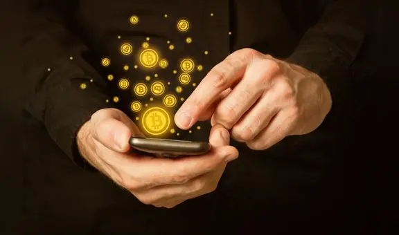 El 50% de peruanos no bancarizados podrá participar del mercado digital a partir de julio