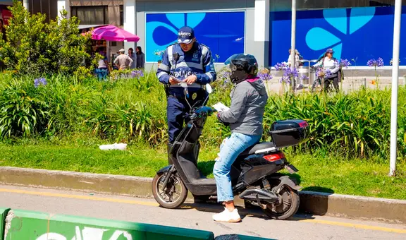 Conoce si necesitas licencia de conducción para manejar una moto eléctrica: esto dice la ley de Colombia