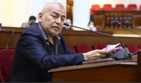 Comisión de Ética aprueba investigar a José Arriola por caso 'Mocha sueldos'