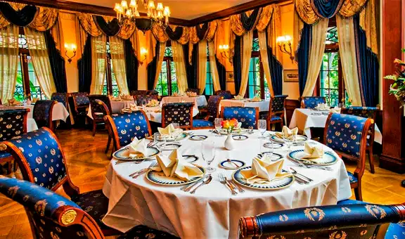 El misterioso Club 33 de Walt Disney que no todos pueden entrar: la lista de espera es de 14 años