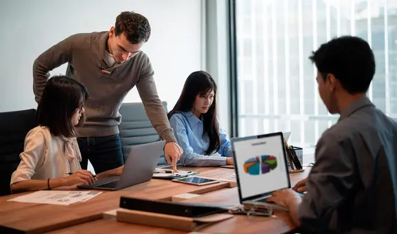 Descubre el top de las 5 carreras técnicas mejor pagadas en Perú, según ranking