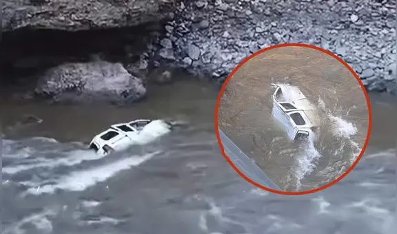 Carretera Central: minivan cae al río Mantaro y es arrastrada por las caudalosas aguas