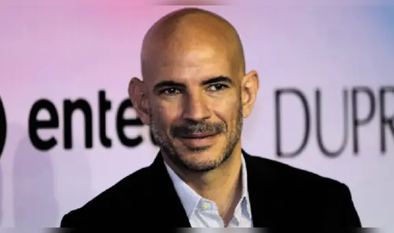 Ricardo Morán aparece con pierna vendada en sus redes y preocupa a sus seguidores