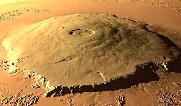 La 'montaña' que supera 3 veces al Everest fue formada por flujos de lava durante millones de años