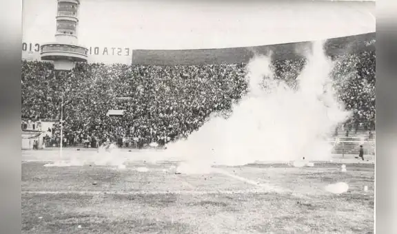 1964: la leyenda del Negro Bomba y la tragedia del Estadio Nacional