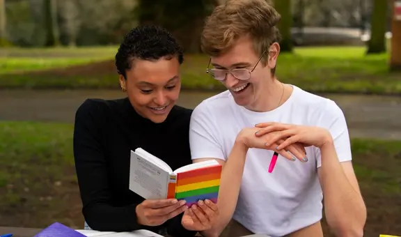 Literatura LGBTIQ+: 5 obras peruanas que debes leer para celebrar el mes del orgullo