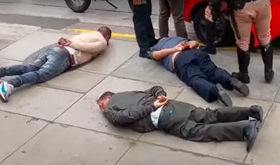 Capturan a ‘Los Magos del Cambiazo’: clonaban tarjetas bajo modalidad del monedero falso