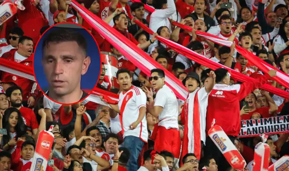 ‘Dibu’ Martínez y su ‘chiquita’ a la hinchada peruana que asistió al estadio en el Perú vs. Argentina