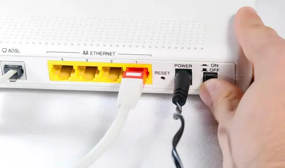Estás reiniciando mal el router: conoce la regla de los 30 segundos que deberías seguir