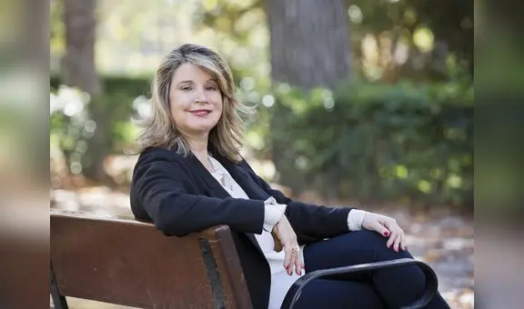 Mercedes Monmany: “Son épocas en las que no caben los tonos tenues, grises, indeterminados. Hay que elegir. Y la elección no es otra que el compromiso con lo justo”