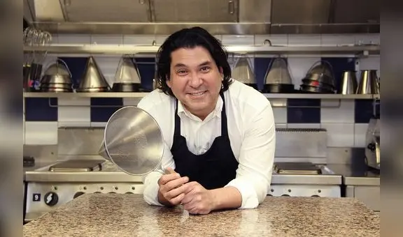 El libro más personal de Gastón Acurio: "Cocinando historias"