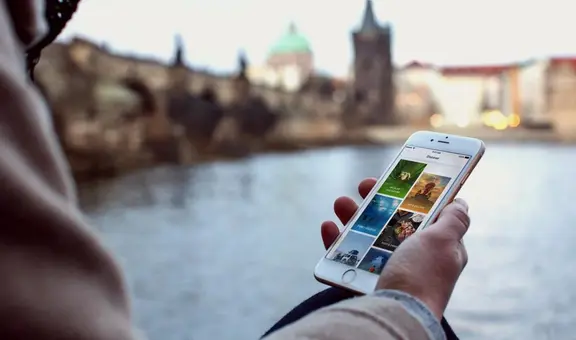 ¿Estás próximo a viajar? Descubre 5 formas para mantener tu smartphone seguro durante tu estadía