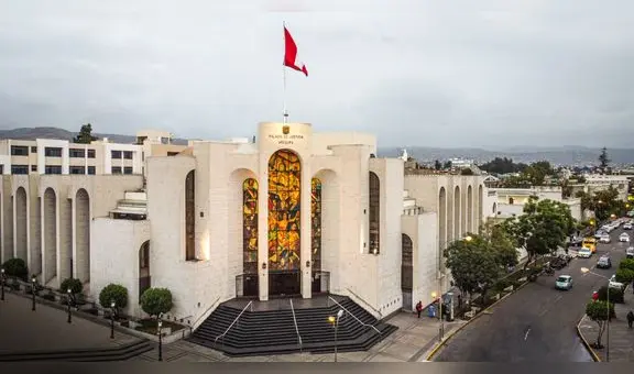 Sentencian a 6 años de cárcel a ex alcalde de Majes por delito de colusión agravada