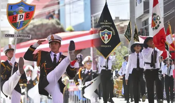 Desfile escolar en Arequipa: I. E. Honorio Delgado y María Claret ganaron el “Campeón de campeones 2024"