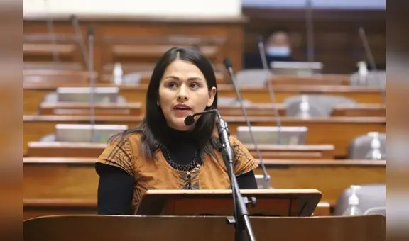 Silvana Robles encabeza la segunda lista para las elecciones de la Mesa Directiva