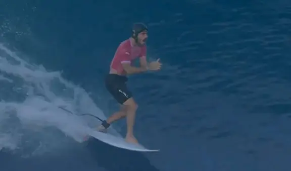 ¡Alonso Correa clasificó a los cuartos de final! Venció en surf al sudafricano Jordy Smith en los Juegos Olímpicos París 2024