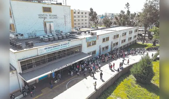 Anuncian hospitales, pero faltan médicos y medicamentos