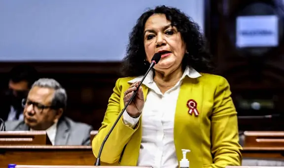 Fiscal de la Nación archiva investigación contra la congresista María Acuña por recorte de sueldo