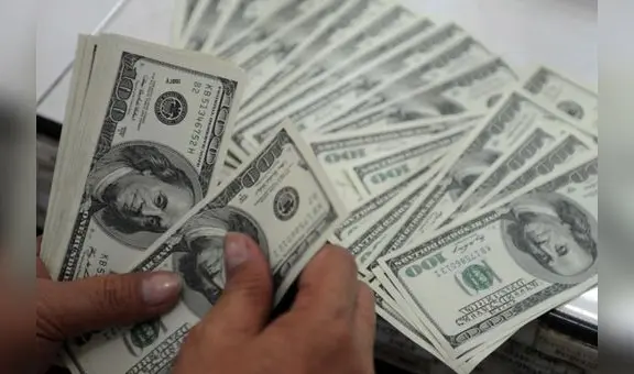 Dólar inicia a la baja hoy, jueves 15 de agosto, con S/3,7324