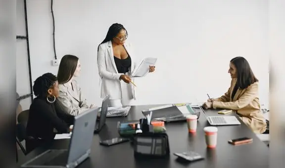 Estas son las carreras más lucrativas en Colombia : puedes ganar entre 4 y 10 millones de remuneración