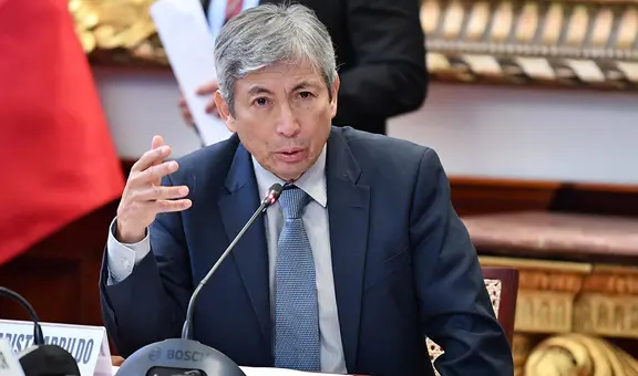 Economía peruana crecerá 3,2% este año y 3,1% en 2025, según el MEF