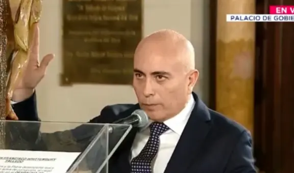 Francisco Whittembury jura como nuevo ministro de Vivienda en reemplazo de Hania Pérez de Cuéllar