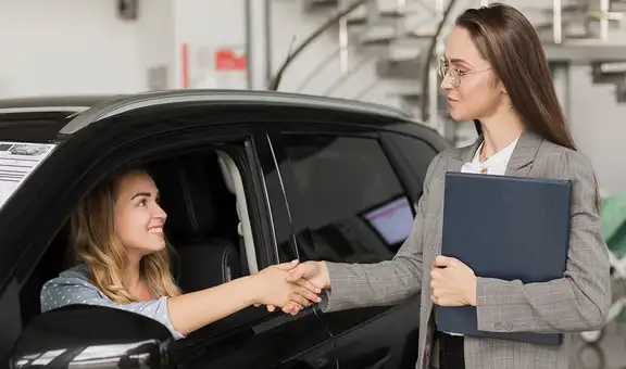 Ley de vehículos en Texas: el cambio que beneficia a los residentes para matricular autos en Estados Unidos