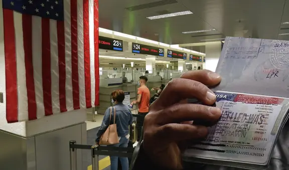 Los ÚNICOS DOCUMENTOS que necesitarás para viajar en Estados Unidos desde 2025: adiós a la VISA y al pasaporte