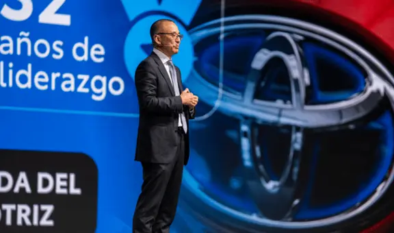 Toyota celebró 15 años de impulsar la sostenibilidad con sus vehículos electrificados