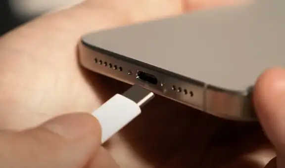 ¿Problemas al cargar tu celular? Qué hacer si el cable no es detectado o la carga es más lenta de lo normal