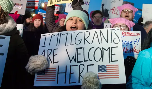 ¡Buenas noticias para inmigrantes en EE. UU.! Estos 9 derechos te corresponden si eres indocumentado en 2024