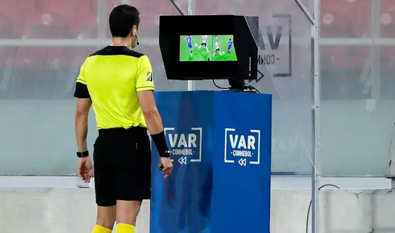 FIFA buscaría reemplazar el VAR por novedoso sistema: usa menos cámaras y es más fácil de implementar