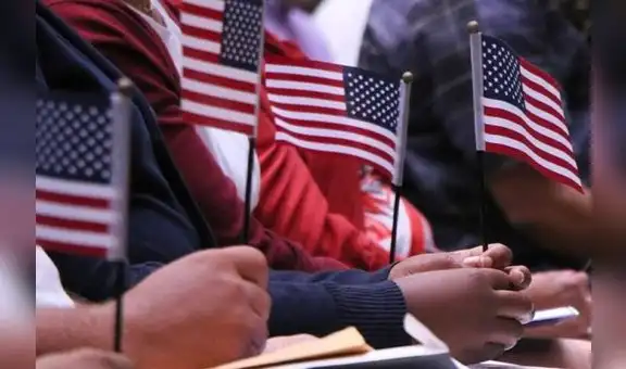 Examen para la ciudadanía americana: ¿Qué tan difícil es aprobarlo?