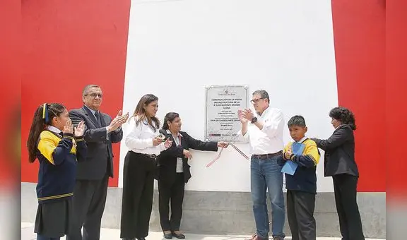Escuela Bicentenario Gustavo Mohme Llona atenderá a 2.000 alumnos
