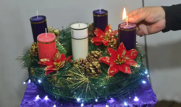 Corona de Adviento 2024 en México: ¿qué significan los colores de las velas y en qué orden encenderlas?