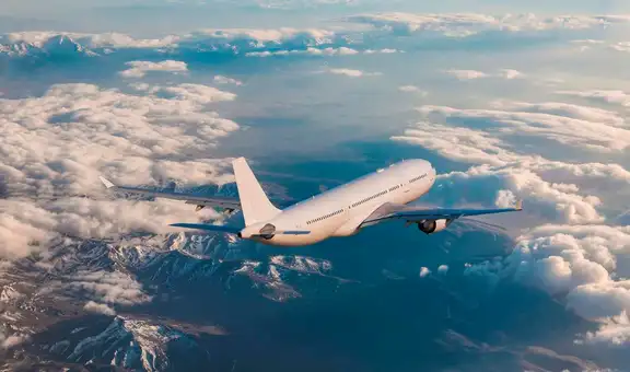 Ningún avión vuela sobre el Polo Sur por 3 motivos escalofriantes: no hay aeropuertos de emergencia cerca