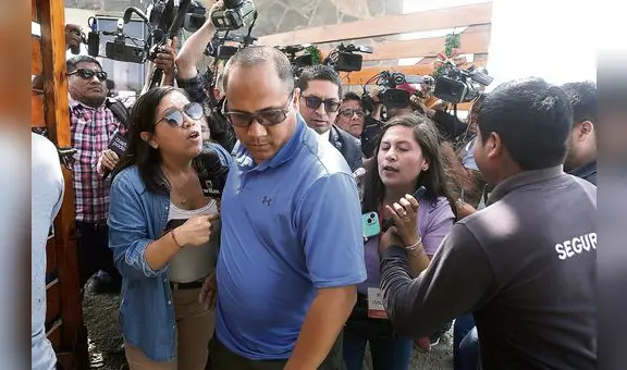 Dina Boluarte: chofer del Cofre ratifica que dejó a presidenta en Asia, pero no en Mikonos