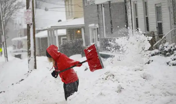 Una terrible tormenta de nieve en Minnesota provoca el cierre de varias escuelas en el estado