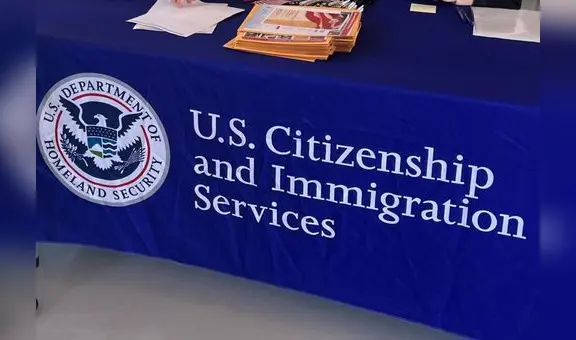 ¡Mucha atención, inmigrante! Si te equivocas en este formulario de USCIS puedes perder el Advance Parole