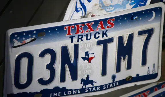Cambios en gestión de placas en Texas: nueva ley entra en vigor para reforzar controles y regulaciones
