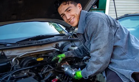 Trabajo para latinos en Miami: conocida empresa busca mecánicos y ofrece salario de US$60 por hora