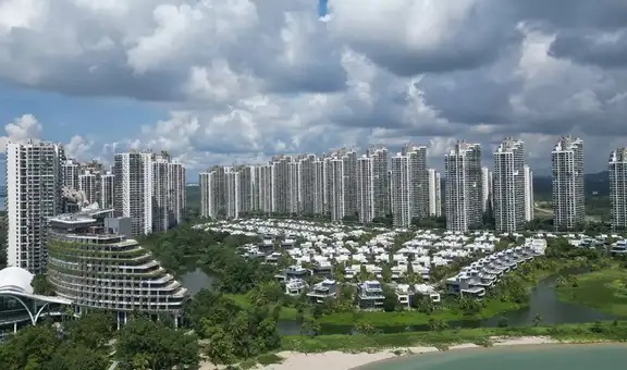 Forest City, la colosal ciudad fantasma de 100.000 millones de dólares que fracasó y terminó abandonada