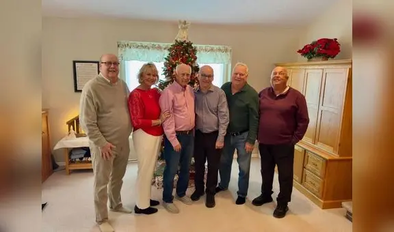 Hombre tuvo emotivo reencuentro con su familia biológica tras 75 años de ser adoptado: "Milagro de Navidad".